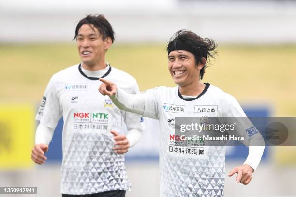 Yosuke Kashiwagi of FC Gifu celebrates their first goal during the J.League Meiji Yasuda J3 match between Azul Claro Numazu and FC Gifu at Ashitaka...