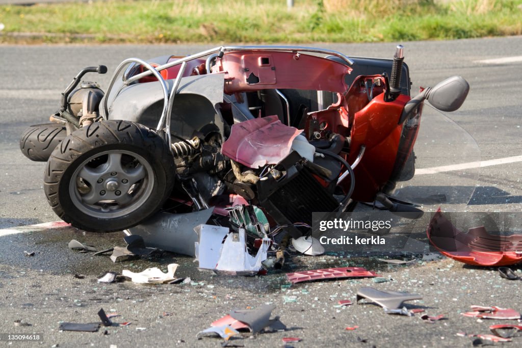 Motorroller nach Unfall