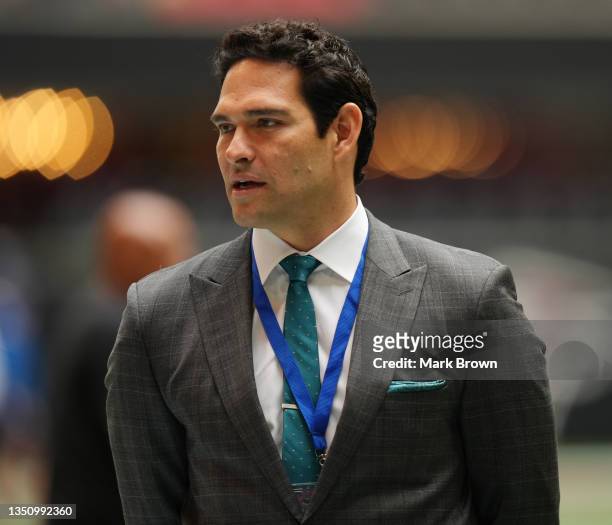 Mark Sanchez of Fox Sports looks on prior to the game against the Carolina Panthers at Mercedes-Benz Stadium on October 31, 2021 in Atlanta, Georgia.