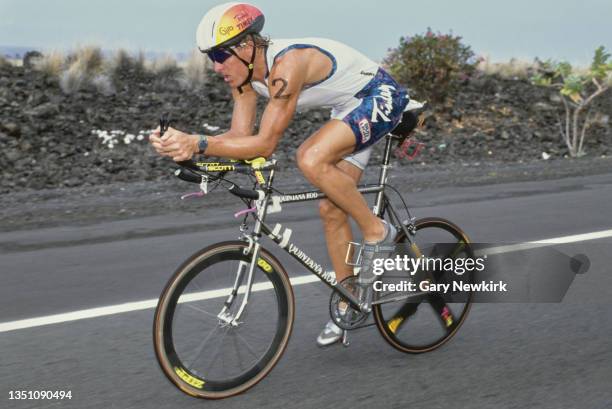 Scott Tinley of the United States riding in the 112 mile bicycle ride section of the Gatorade Ironman Triathlon World Championship on 19th October...