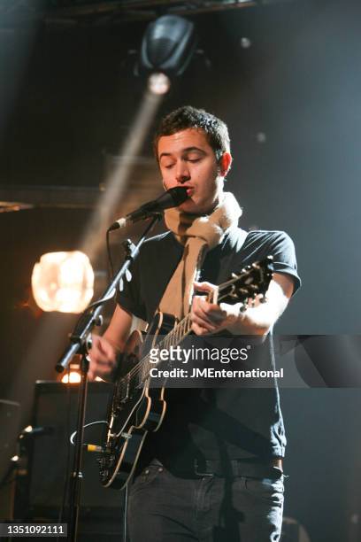Editors, Tom Smith performs at The BRIT Awards 2008 Launch, The Roundhouse, London, 14th January 2008.
