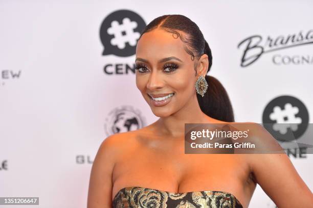 Keri Hilson attends a red carpet screening of "For The Love of Money" at Regal Atlantic Station on November 03, 2021 in Atlanta, Georgia.