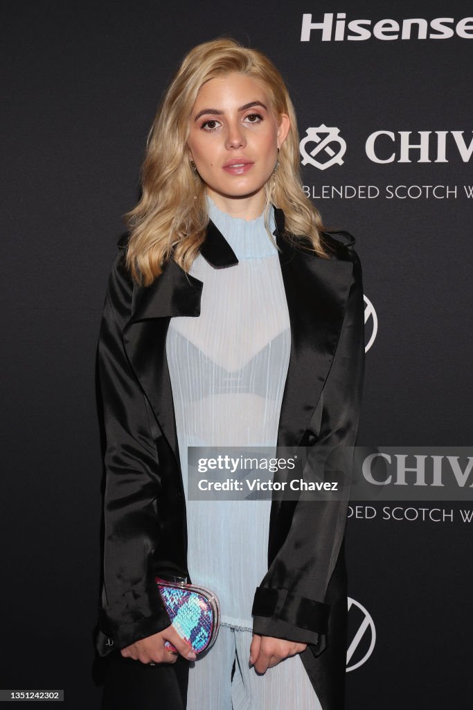 GQ15 Mexico Men of The Year Awards - Blue Carpet