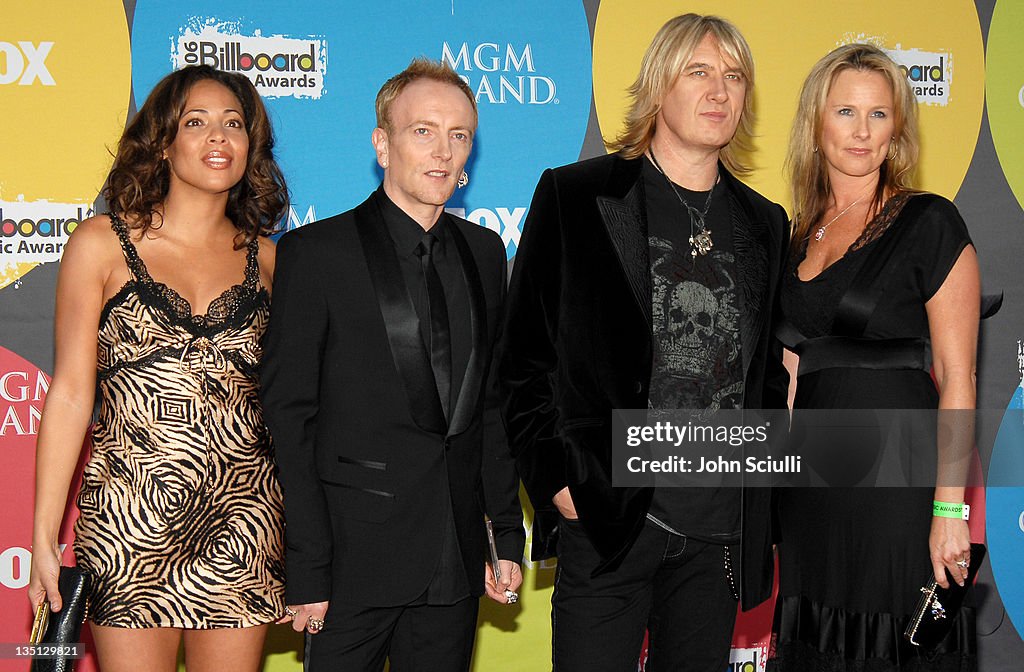 2006 Billboard Music Awards - Arrivals