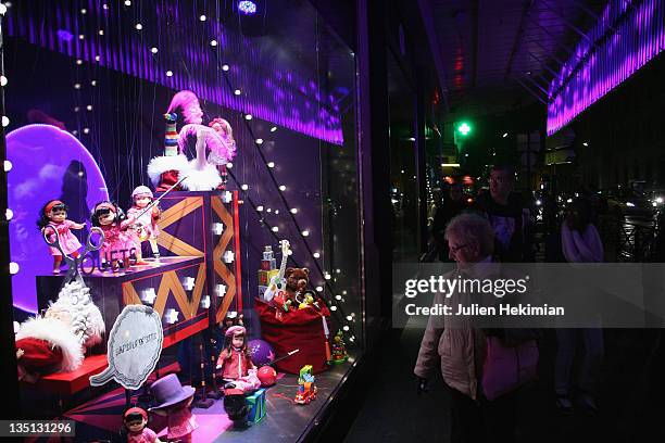 General view of the launch of the 'Noel Circus' christmas illumination at Bazar de l'Hotel de Ville on November 17, 2010 in Paris, France.