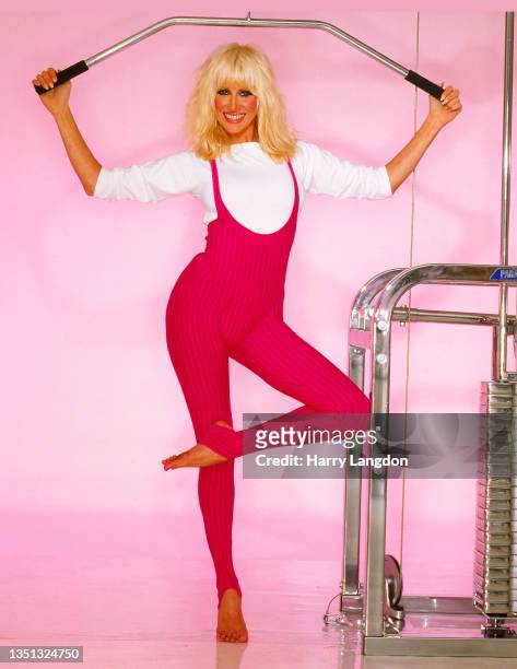 Actress Suzanne Somers poses for a portrait session in 1981 in Los Angeles, California.