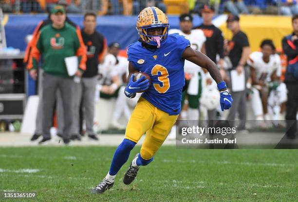 Jordan Addison of the Pittsburgh Panthers in action during the game against the Miami Hurricanes at Heinz Field on October 30, 2021 in Pittsburgh,...