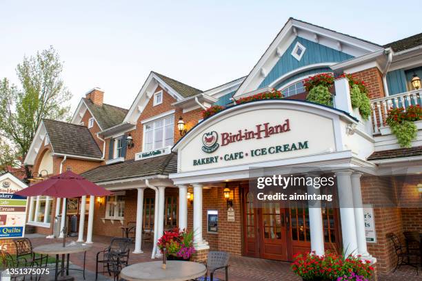 restaurant in bird-in-hand pennsylvania - lancaster stock pictures, royalty-free photos & images