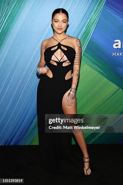 malu trevejo grey dress Malu Trevejo (Black Dress) Half Body Buddy