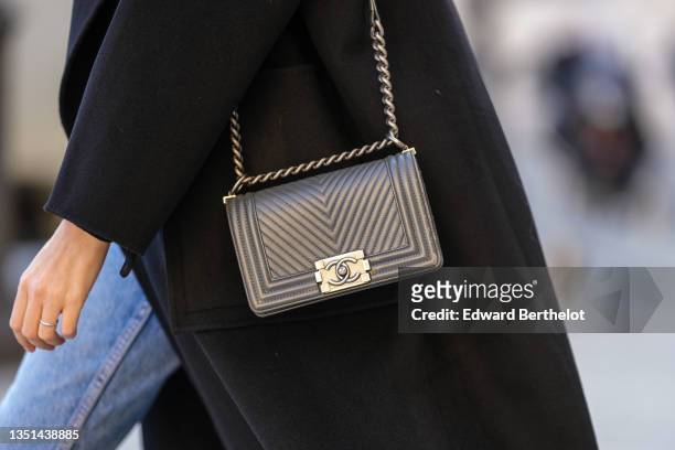 1,921 Chanel Boy Bag Photos and Premium High Res Pictures - Getty Images