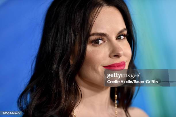 Emily Hampshire attends amfAR Gala Los Angeles 2021 on November 04, 2021 in West Hollywood, California.