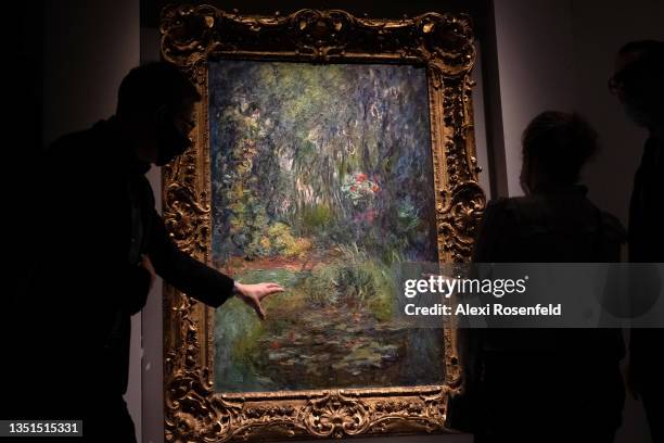 Coin Du Bassin Aux Nymphéas' by Claude Monet is on display during a press preview of The Macklowe Collection at Sotheby's on November 05, 2021 in New...