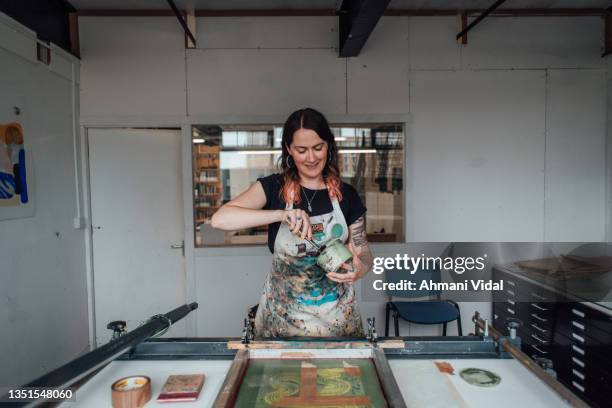 Printmaker Working Screen Printing Studio Photos and Premium High Res Pictures - Getty Images