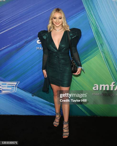 Mollee Gray attends the 2021 amfAR Gala Los Angeles at Pacific Design Center on November 04, 2021 in West Hollywood, California.