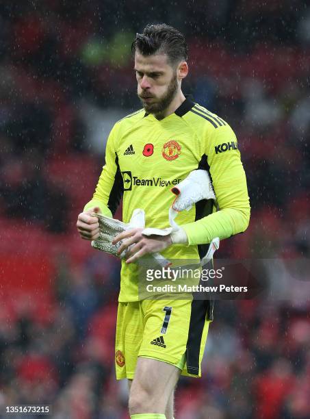 David de Gea of Manchester United walks off after the Premier League match between Manchester United and Manchester City at Old Trafford on November...