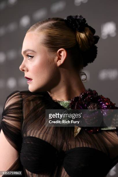 1,861 Hair Detail Red Carpet Photos and Premium High Res Pictures - Getty  Images