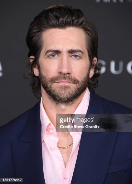 Jake Gyllenhaal arrives at the 10th Annual LACMA ART+FILM GALA Presented By GucciLos Angeles County Museum of Art on November 06, 2021 in Los...