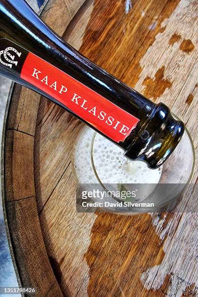 South African winery Huis van Chevallerie's Filia Chenin Blanc Brut KAAP KLASSIEK bottle fermented sparkling wine, crafted in the méthode tradionelle...