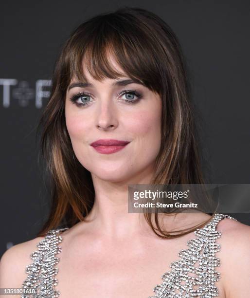 Dakota Johnson arrives at the 10th Annual LACMA ART+FILM GALA Presented By GucciLos Angeles County Museum of Art on November 06, 2021 in Los Angeles,...