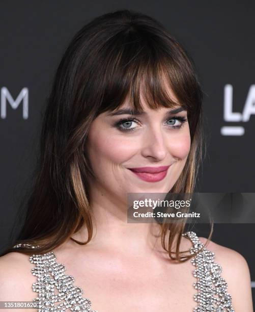 Dakota Johnson arrives at the 10th Annual LACMA ART+FILM GALA Presented By GucciLos Angeles County Museum of Art on November 06, 2021 in Los Angeles,...