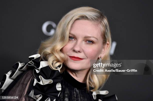 Kirsten Dunst attends the 10th Annual LACMA Art+Film Gala presented by Gucci at Los Angeles County Museum of Art on November 06, 2021 in Los Angeles,...