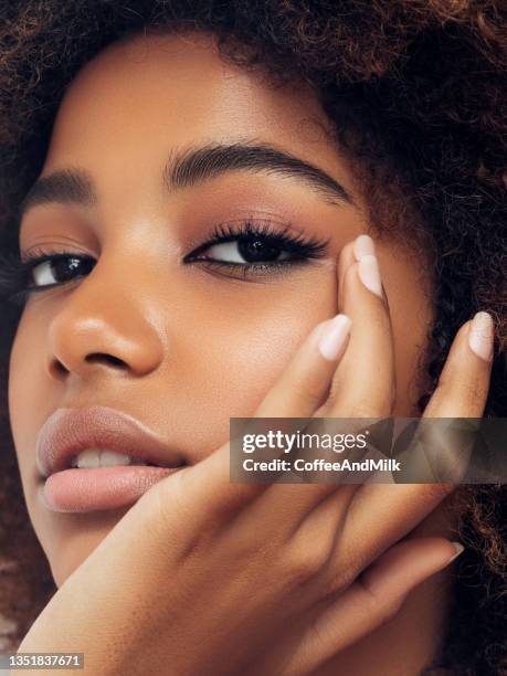 beautiful afro girl - eyelash stock pictures, royalty-free photos & images