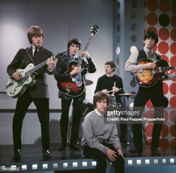 The Rolling Stones, 1963. Left to right: Brian Jones , Bill Wyman, Mick Jagger, Charlie Watts and Keith Richards.