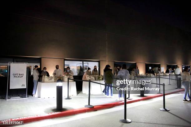 Goop Summit R 63 Photos & High Res Pictures - Getty Images