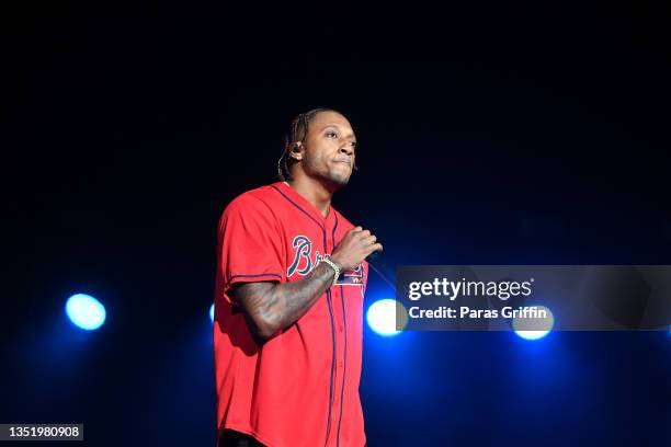 Lecrae Rapping Lecrae Photos and Premium High Res Pictures - Getty Images