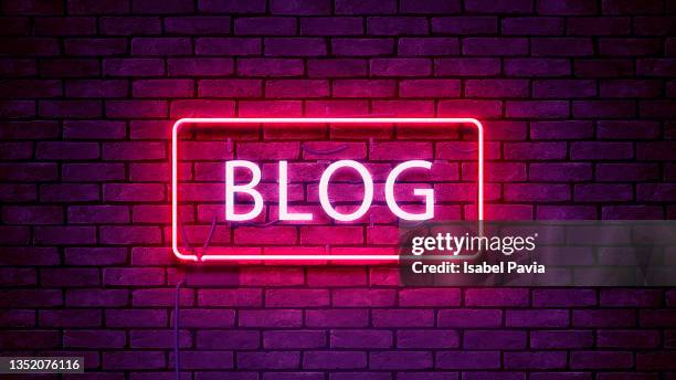 Blog Sign Hd Blog Icon Photos and Premium High Res Pictures - Getty Images