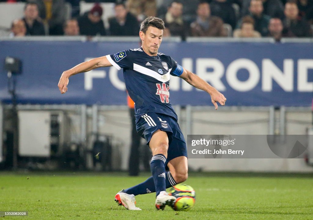 Girondins de Bordeaux v Paris Saint-Germain - Ligue 1