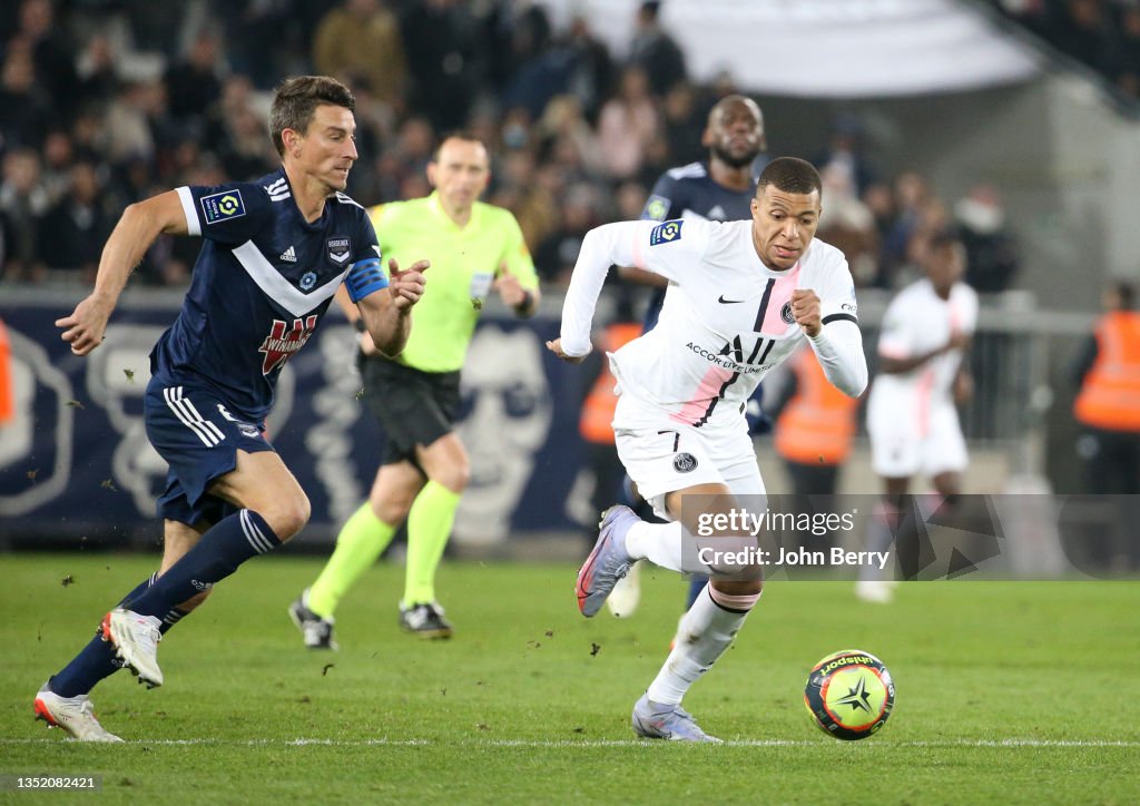 Girondins de Bordeaux v Paris Saint-Germain - Ligue 1