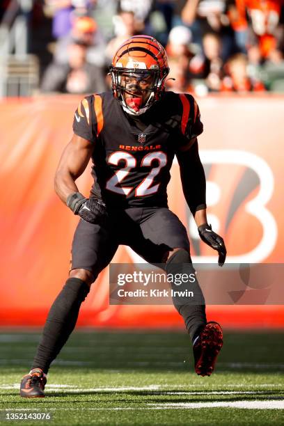 Chidobe Awuzie of the Cincinnati Bengals runs up the field during the game against the Cleveland Browns at Paul Brown Stadium on November 7, 2021 in...