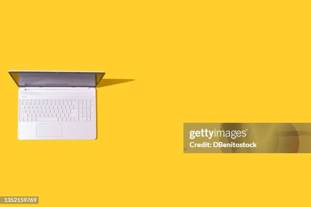 Laptop Left Side Photos and Premium High Res Pictures - Getty Images