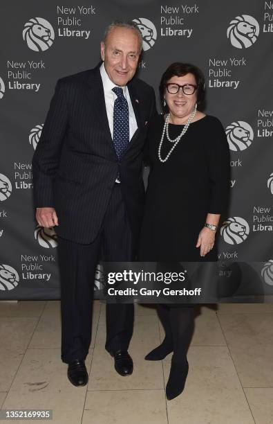 Iris Weinshall Photos And Premium High Res Pictures - Getty Images