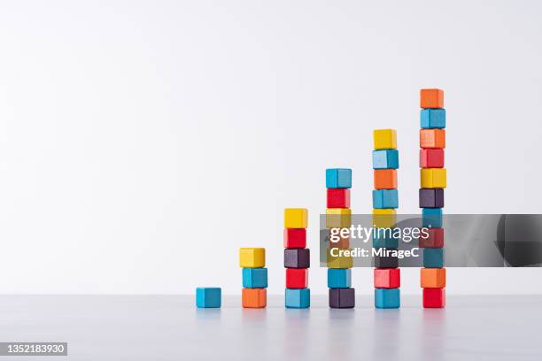 wood blocks stack bar graph - building block infographic stock pictures, royalty-free photos & images