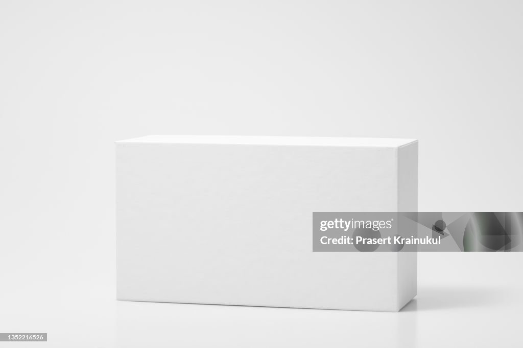 Blank open rectangular box with box separate lid isolated on gray background