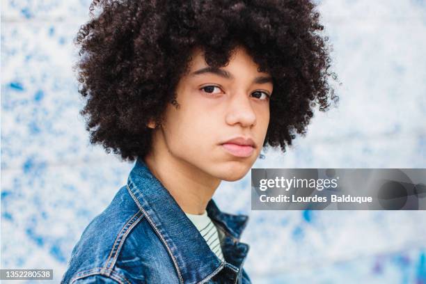 4,166 Teenager Boy Curly Hair Photos and Premium High Res Pictures - Getty Images 4,166 Teenager Boy Curly Hair Photos and Premium High Res Pictures - Getty Images