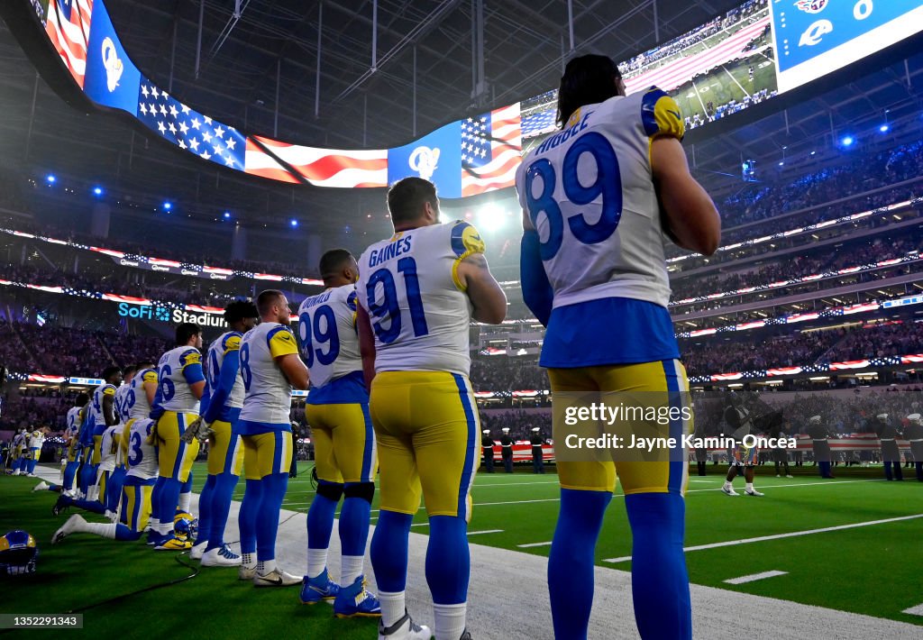 Tennessee Titans v Los Angeles Rams