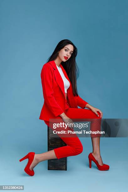woman in suit - straight hair stock pictures, royalty-free photos & images