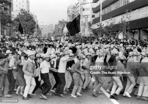 Zenkyoto Photos and Premium High Res Pictures - Getty Images