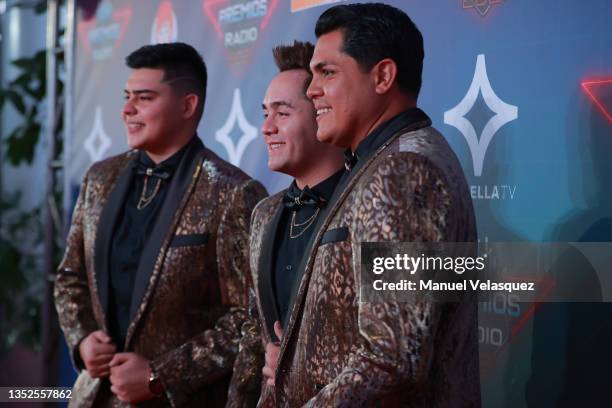 Josue Elizalde and Memo Sanchez of La Imponente Vientos de Jalisco attend EstrellaTV's Premios de la Radio at Expo Santa Fe México on November 10,...