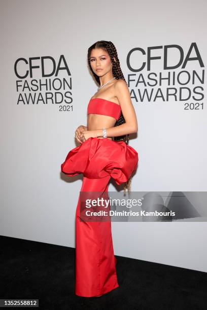 Zendaya attends the 2021 CFDA Fashion Awards at The Grill Room on November 10, 2021 in New York City.