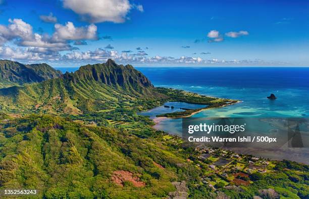 scenic view of sea against sky,waikane,hawaii,united states,usa - hawaii coastline stock pictures, royalty-free photos & images