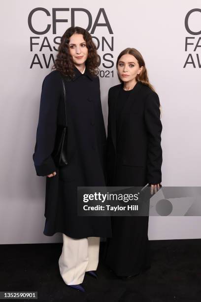 Sara Moonves and Ashley Olsen attend the 2021 CFDA Awards at The Seagram Building on November 10, 2021 in New York City.