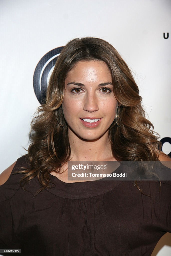 JHRTS 9th Annual "Young Hollywood" Holiday Party