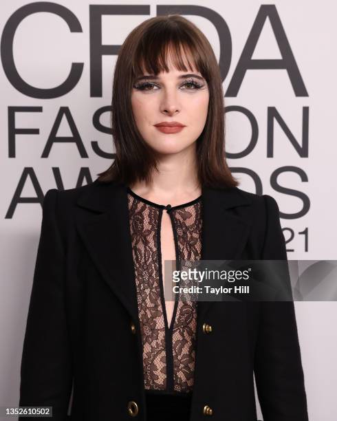 Hari Nef attends the 2021 CFDA Awards at The Seagram Building on November 10, 2021 in New York City.