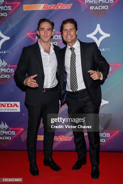 Conductores de fin de semana attend EstrellaTV’s Premios de la Radio at Expo Santa Fe México on November 10 2021 in Mexico City, Mexico.