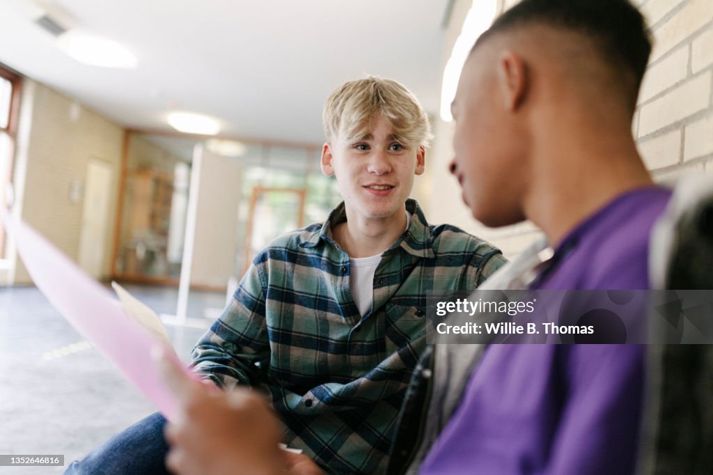 Two's Homework Two High School Students Talking About Homework Before Next Class Foto ...