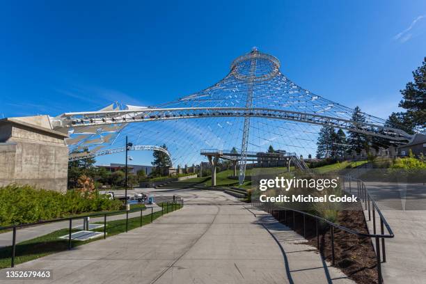 amphitheater and beautiful grounds at riverfront park in spokane washington - riverfront park spokane stock-fotos und bilder